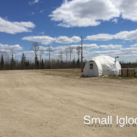 North Adventure Inn Cochrane Quarto foto