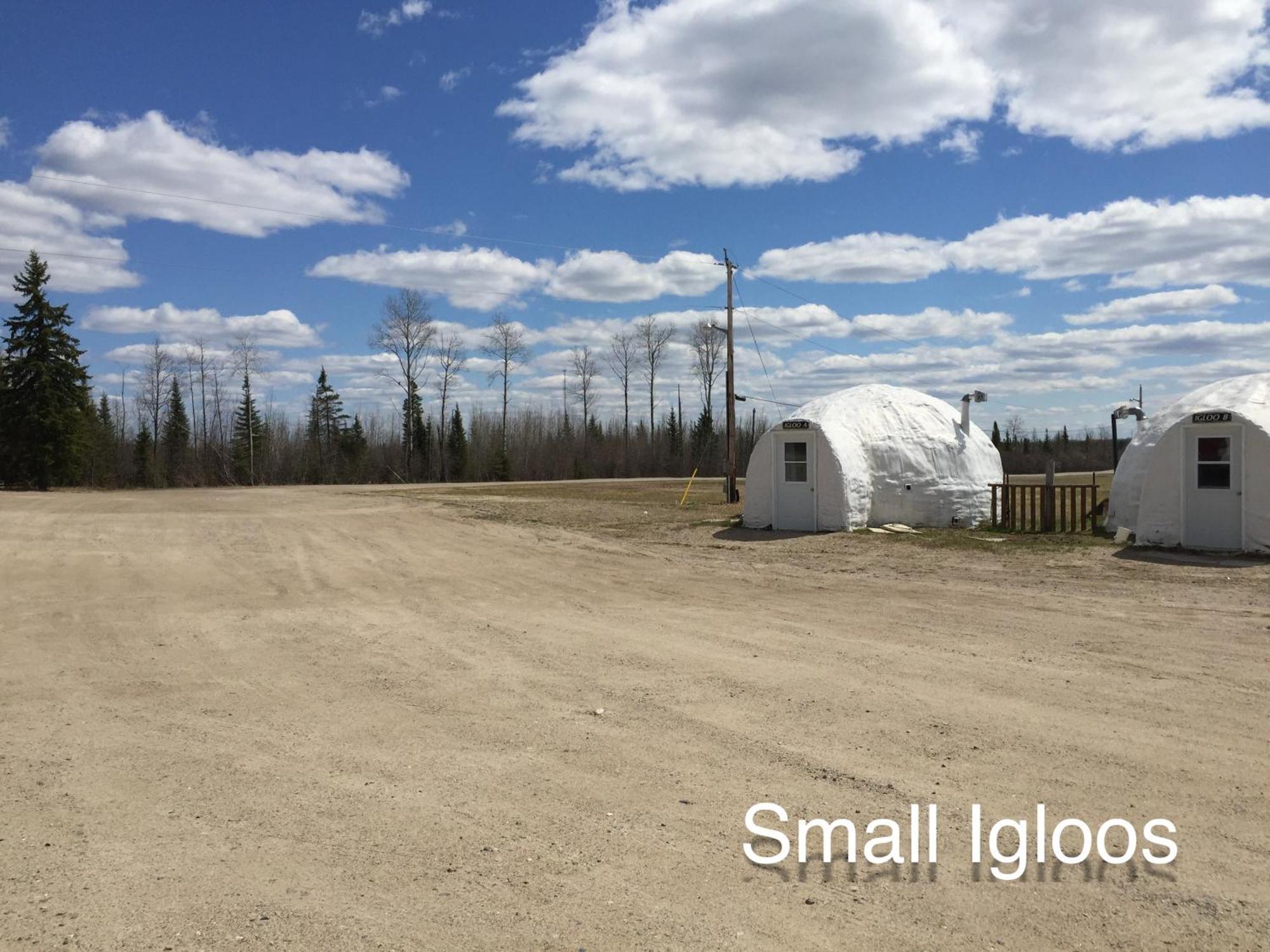 North Adventure Inn Cochrane Quarto foto